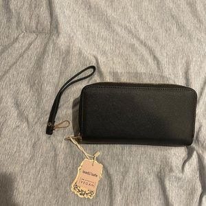 Brand new fashionova wallet